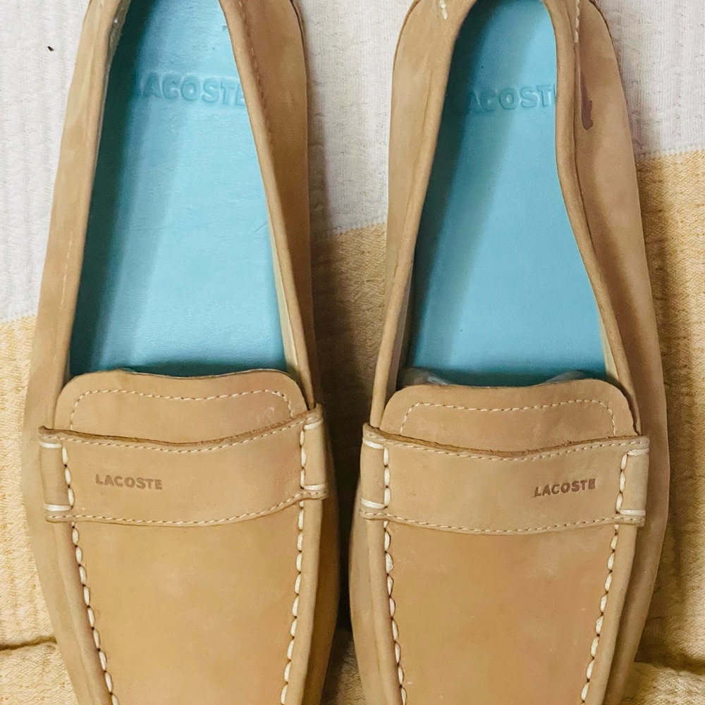 Lacoste loafers Tan leather size 6 never worn